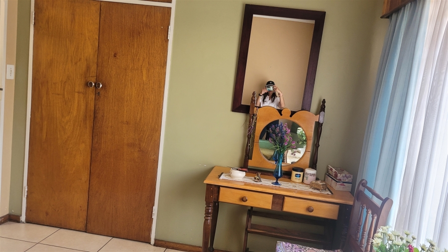 4 Bedroom Property for Sale in Kenleaf Gauteng