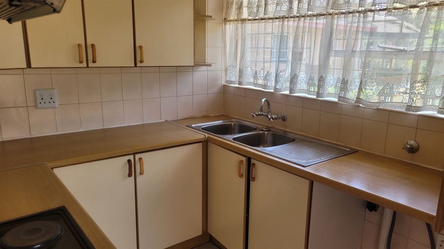 4 Bedroom Property for Sale in Kenleaf Gauteng