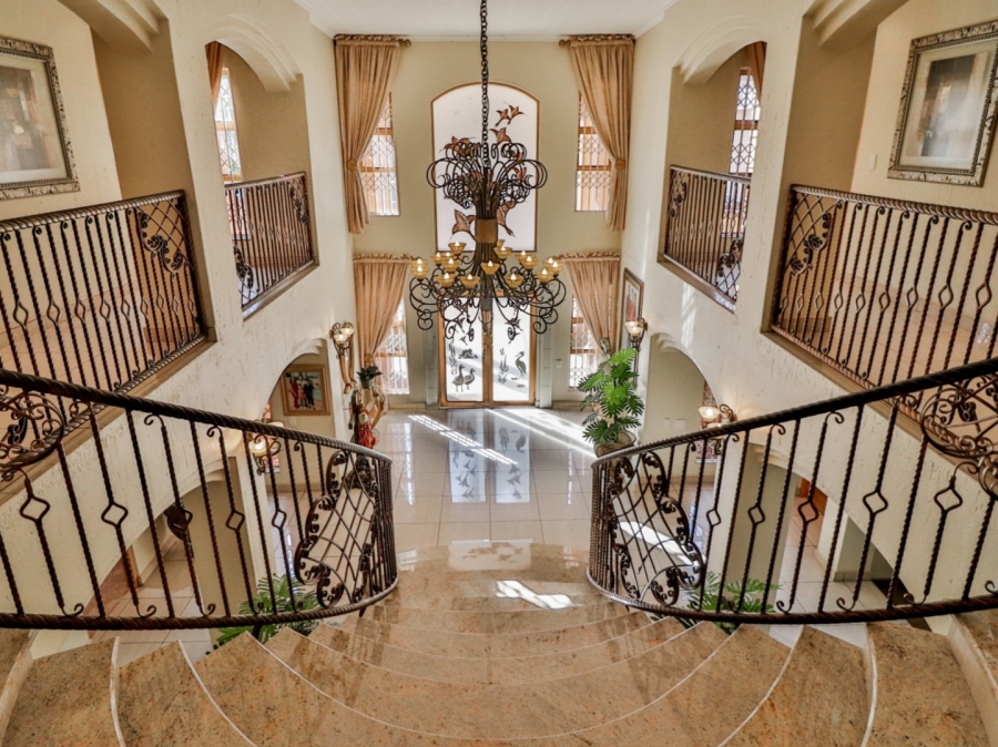 4 Bedroom Property for Sale in Vanderbijlpark SW 5 Gauteng