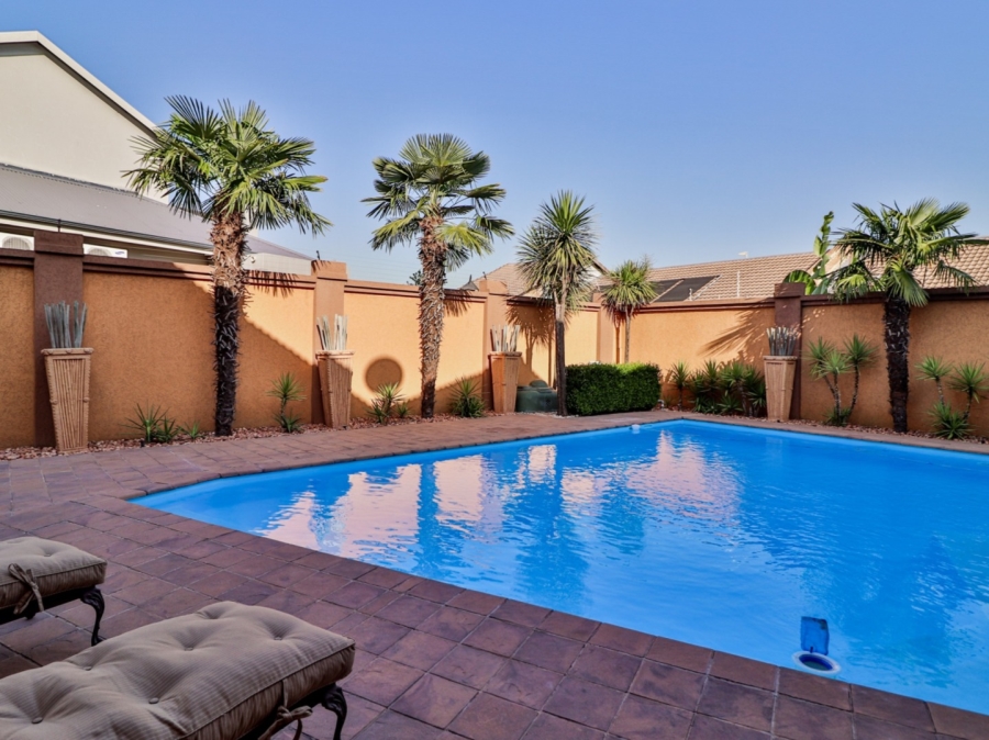 4 Bedroom Property for Sale in Vanderbijlpark SW 5 Gauteng