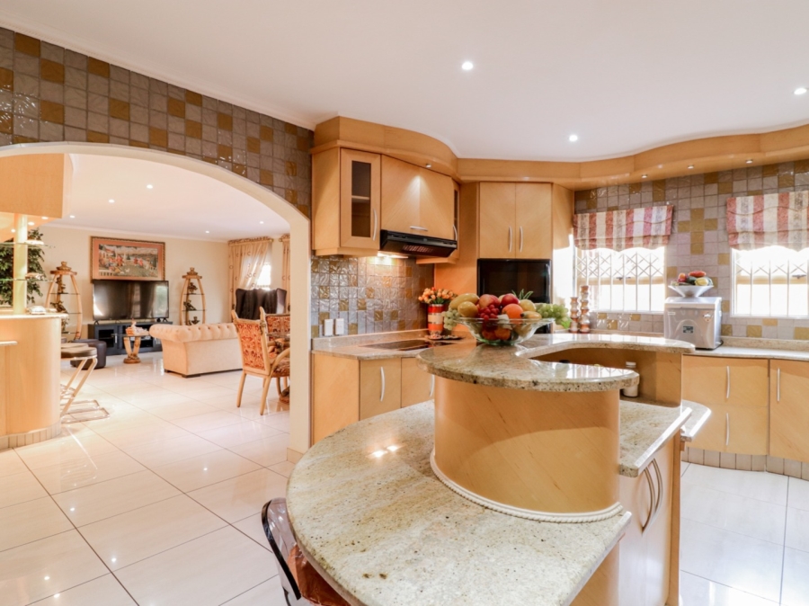 4 Bedroom Property for Sale in Vanderbijlpark SW 5 Gauteng