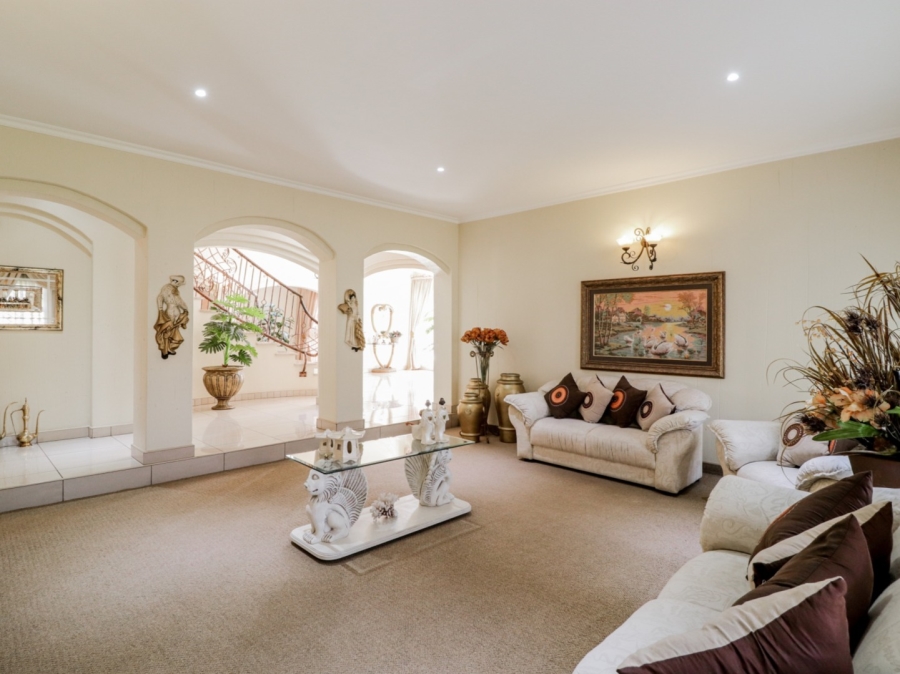 4 Bedroom Property for Sale in Vanderbijlpark SW 5 Gauteng