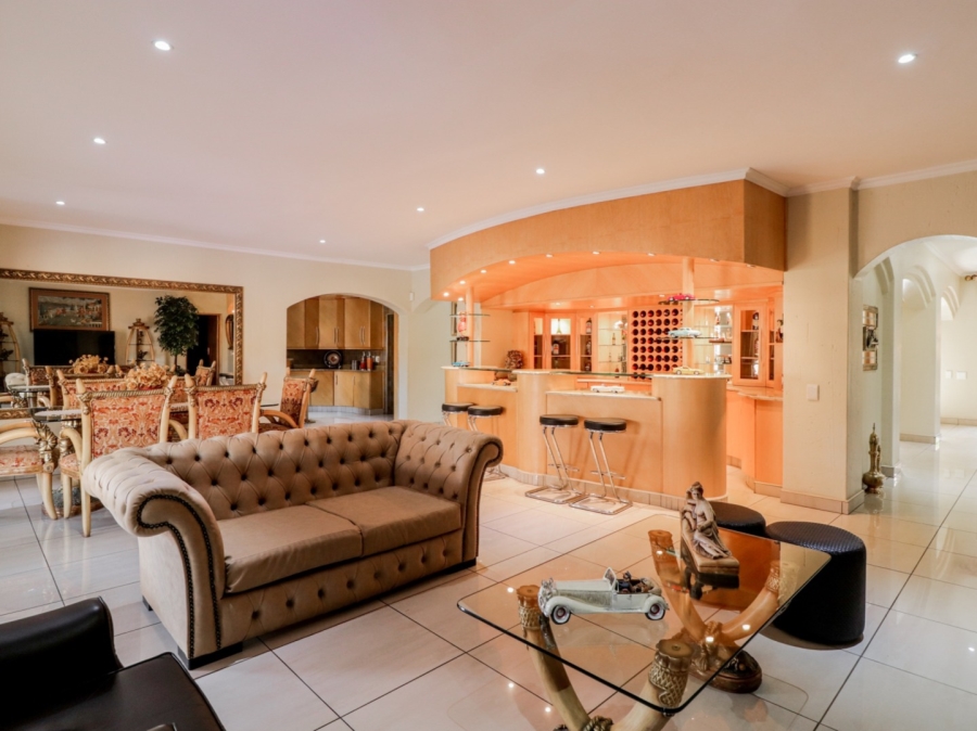 4 Bedroom Property for Sale in Vanderbijlpark SW 5 Gauteng