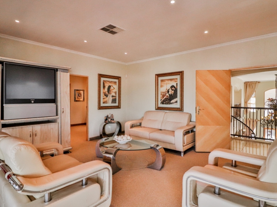 4 Bedroom Property for Sale in Vanderbijlpark SW 5 Gauteng