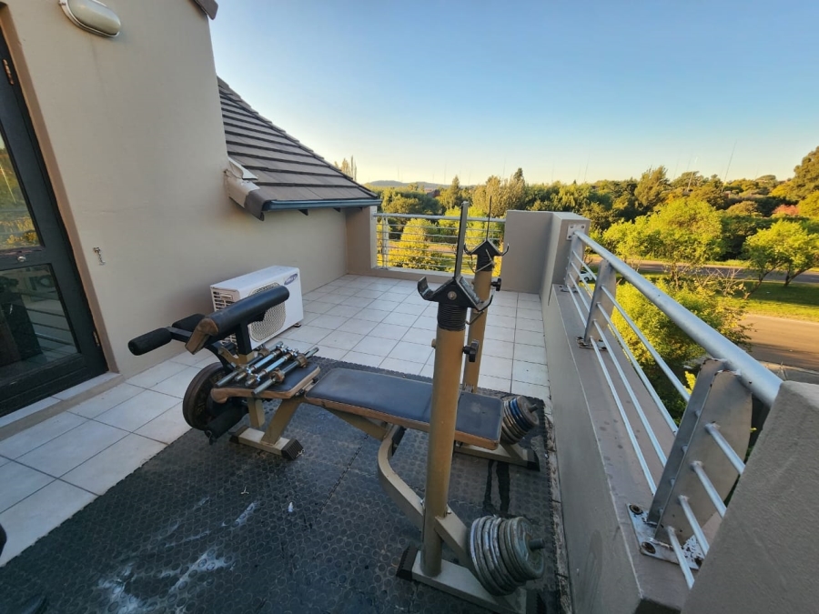 1 Bedroom Property for Sale in Sunninghill Gauteng