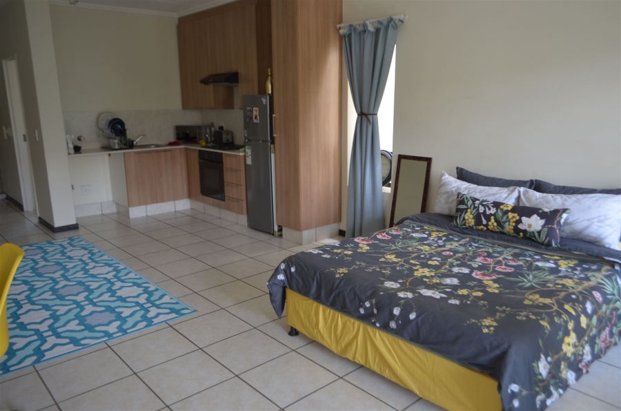 1 Bedroom Property for Sale in Paulshof Gauteng