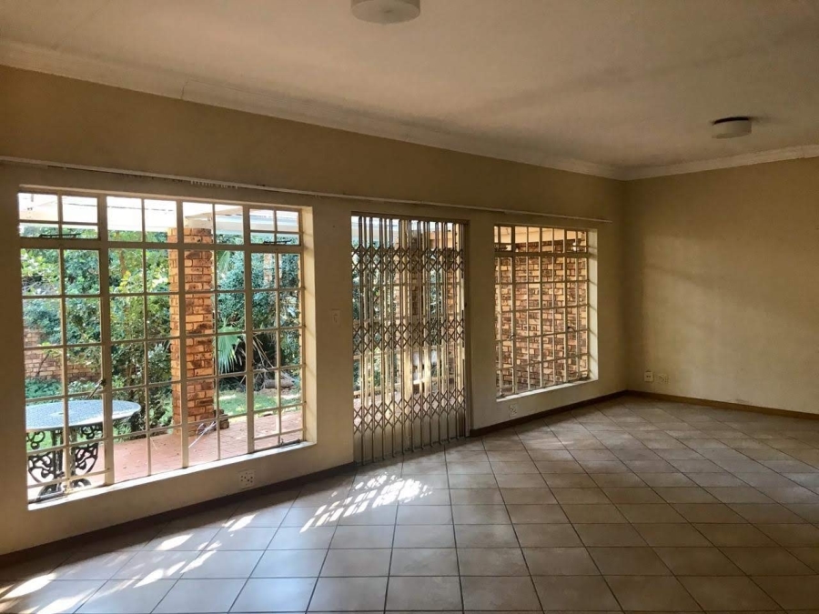 3 Bedroom Property for Sale in Waterkloof Gauteng