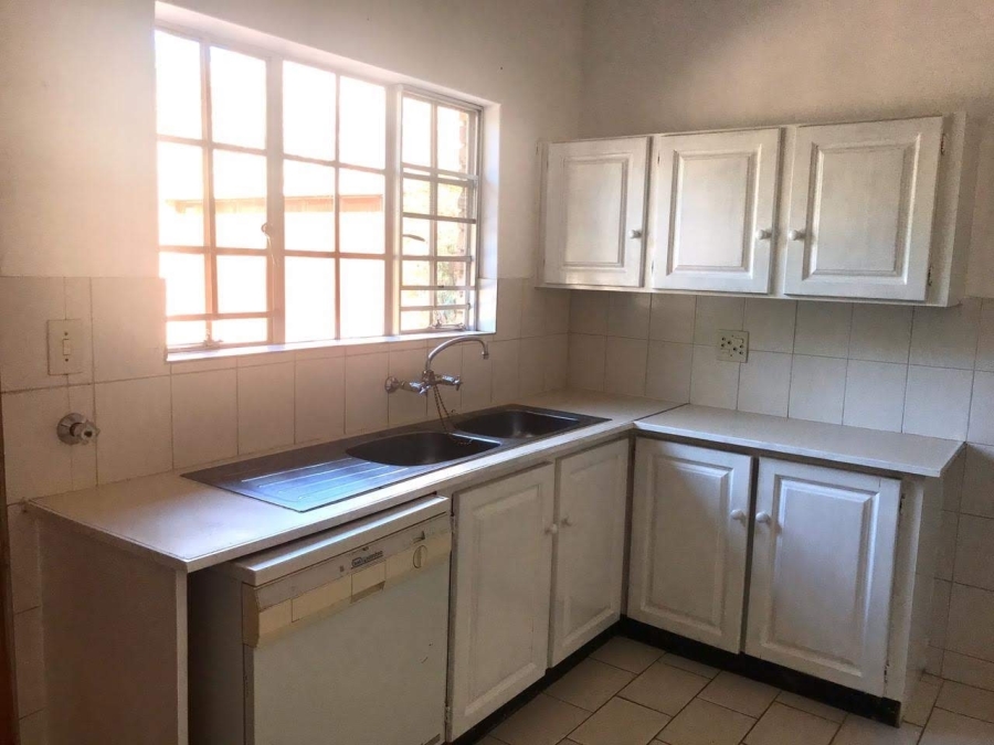 3 Bedroom Property for Sale in Waterkloof Gauteng