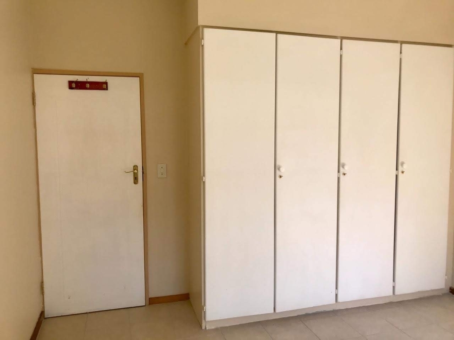 3 Bedroom Property for Sale in Waterkloof Gauteng