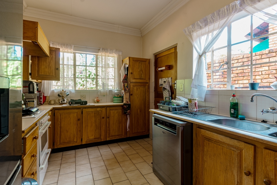 3 Bedroom Property for Sale in Waterkloof Gauteng