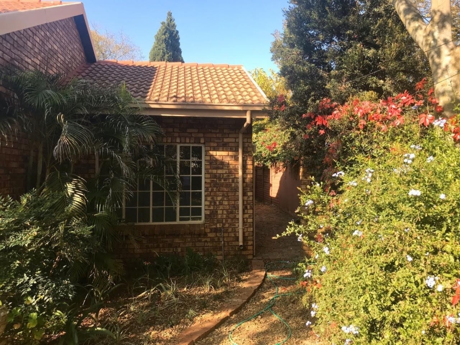 3 Bedroom Property for Sale in Waterkloof Gauteng
