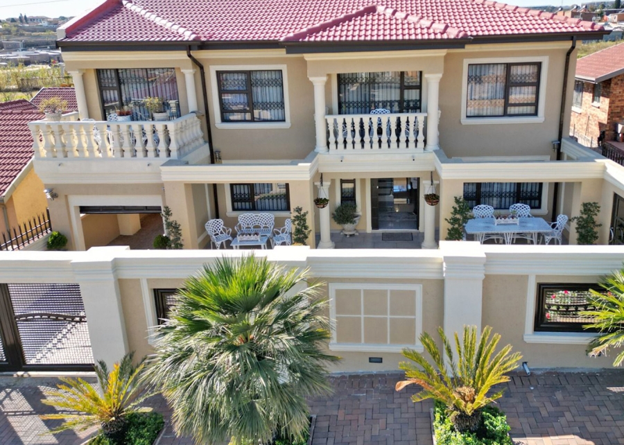 4 Bedroom Property for Sale in Alexandra East Bank Gauteng