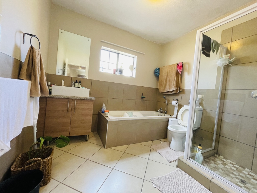 3 Bedroom Property for Sale in Sagewood Gauteng