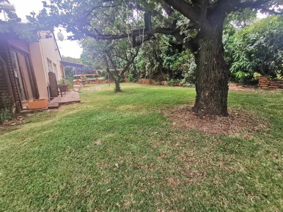 7 Bedroom Property for Sale in Patryshoek A H Gauteng