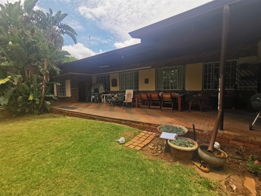 7 Bedroom Property for Sale in Patryshoek A H Gauteng