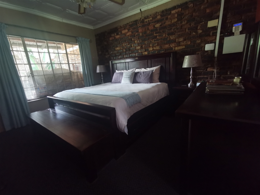 7 Bedroom Property for Sale in Patryshoek A H Gauteng