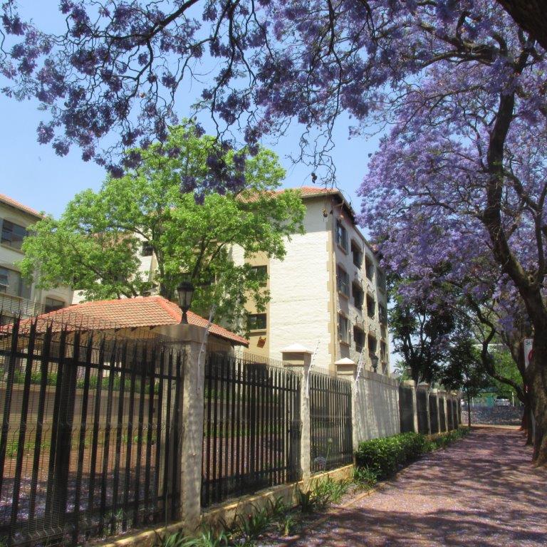 2 Bedroom Property for Sale in Nieuw Muckleneuk Gauteng