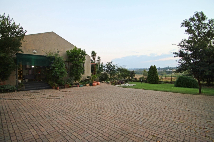 3 Bedroom Property for Sale in Lanseria Gauteng