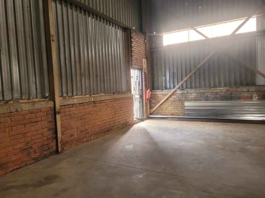 To Let commercial Property for Rent in Clayville Industria Gauteng