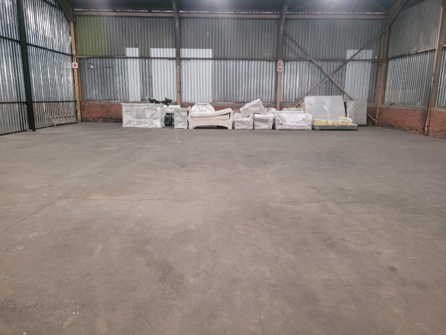 To Let commercial Property for Rent in Clayville Industria Gauteng