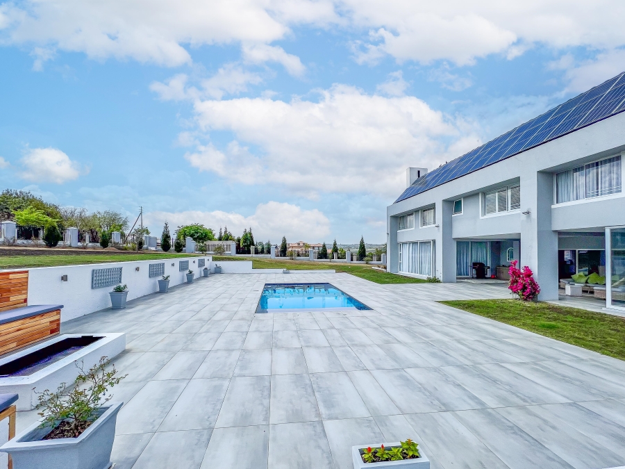 6 Bedroom Property for Sale in Saddlebrook Estate Gauteng