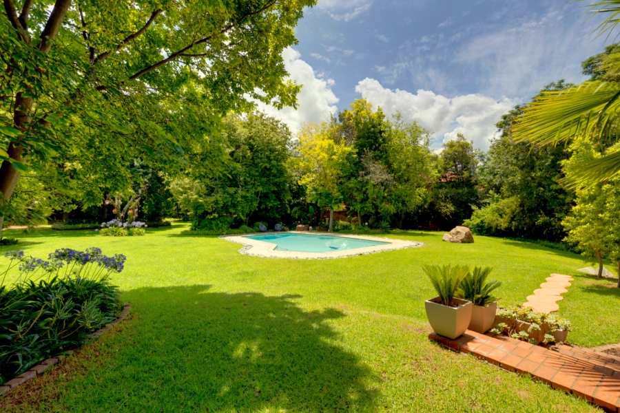 16 Bedroom Property for Sale in Beverley Gauteng