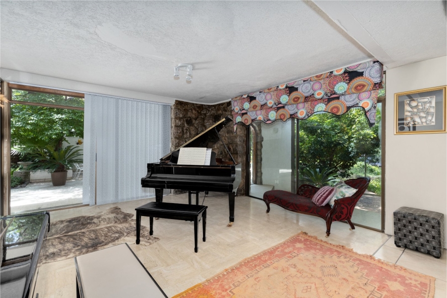 16 Bedroom Property for Sale in Beverley Gauteng