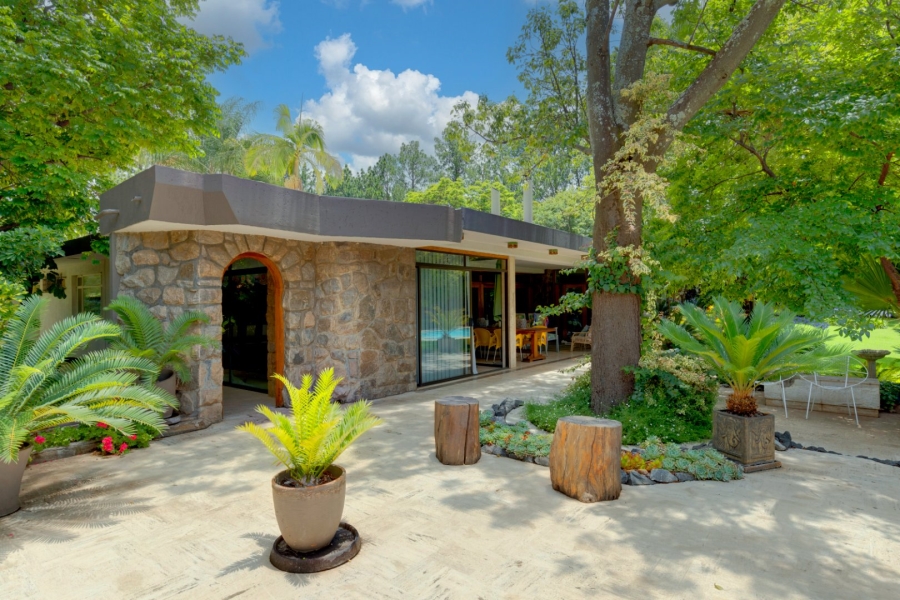 16 Bedroom Property for Sale in Beverley Gauteng