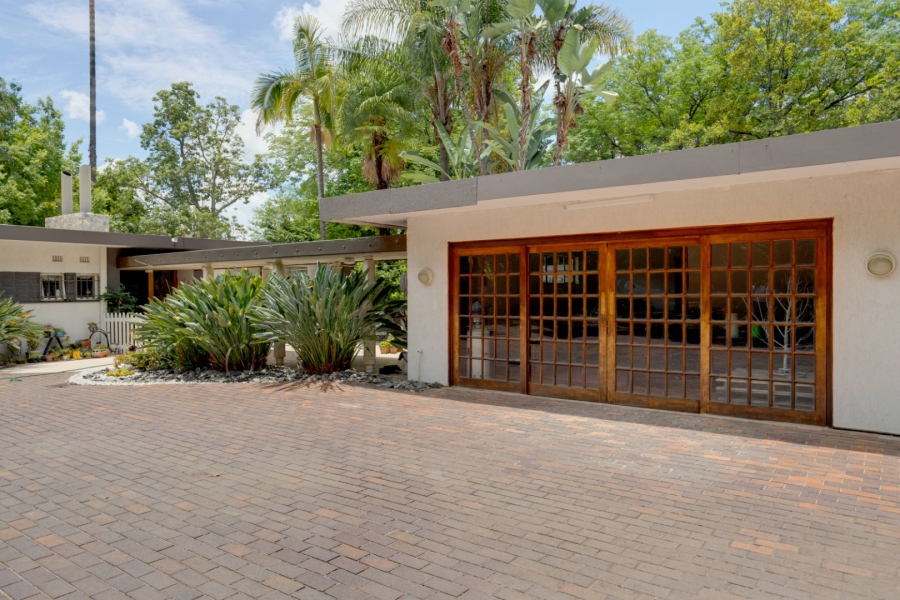 16 Bedroom Property for Sale in Beverley Gauteng