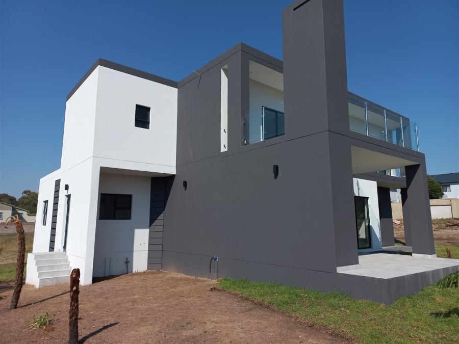 3 Bedroom Property for Sale in Broadacres Gauteng