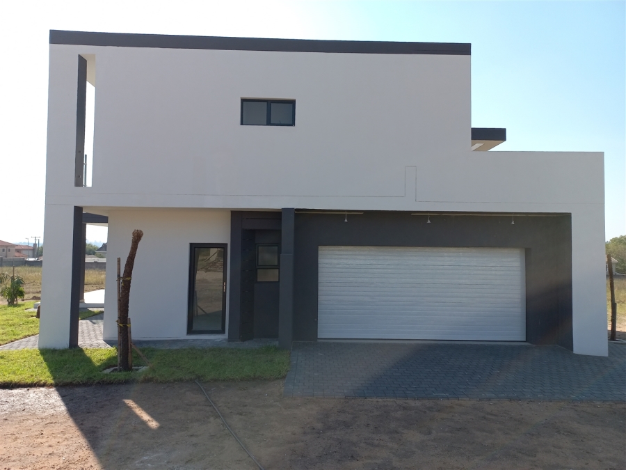 3 Bedroom Property for Sale in Broadacres Gauteng