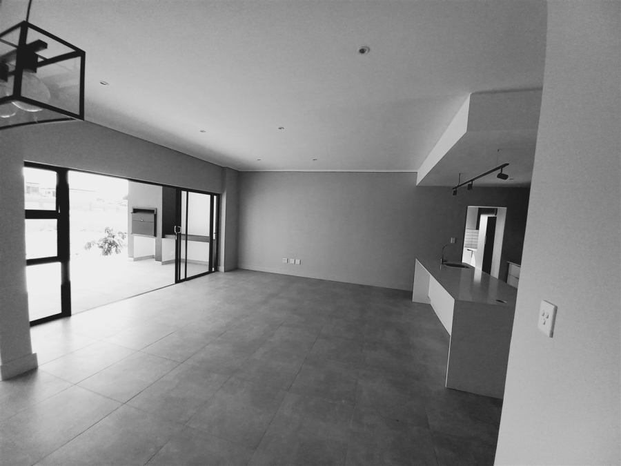 3 Bedroom Property for Sale in Fourways Gauteng