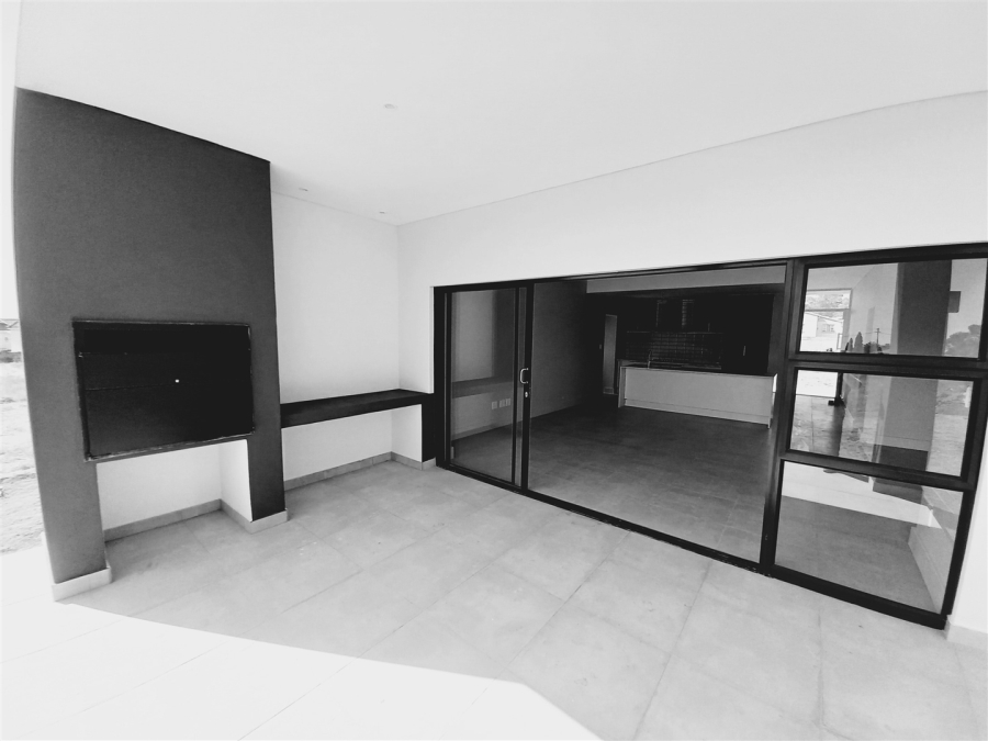 3 Bedroom Property for Sale in Fourways Gauteng