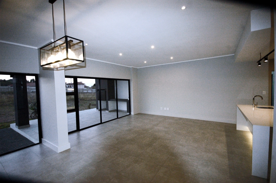 3 Bedroom Property for Sale in Kengies Gauteng