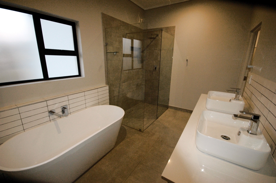 3 Bedroom Property for Sale in Kengies Gauteng