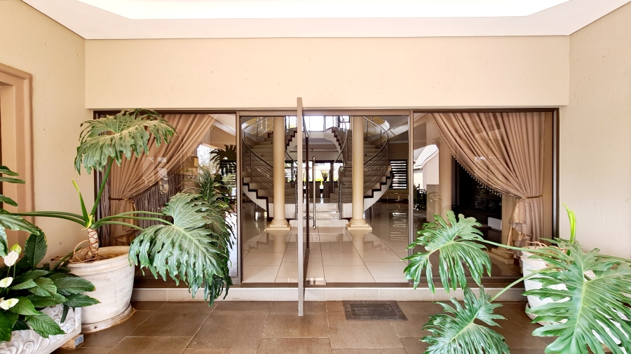 5 Bedroom Property for Sale in Sable Hills Gauteng