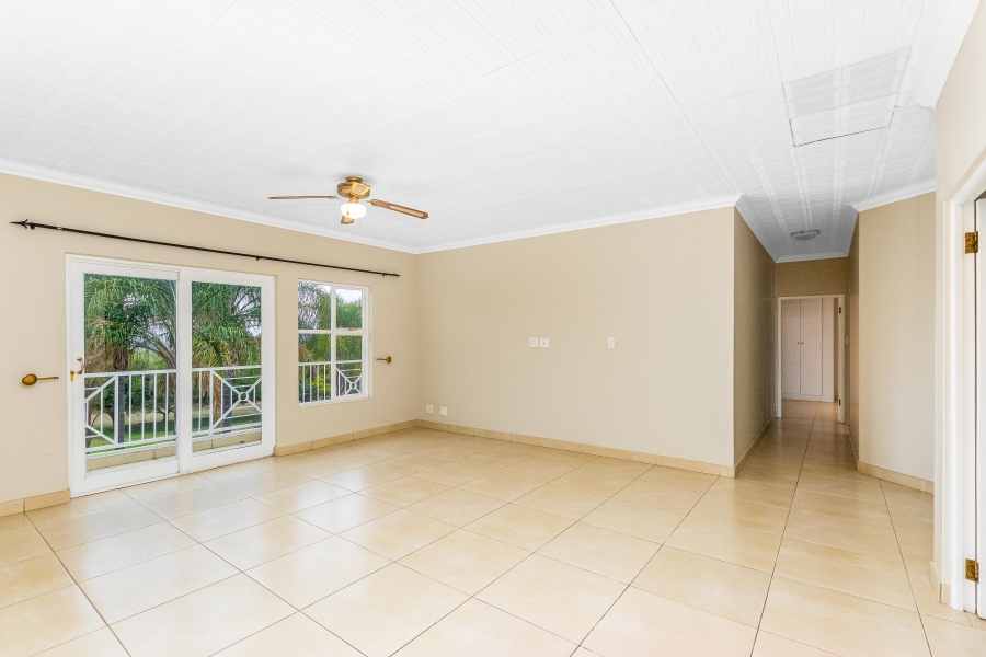 6 Bedroom Property for Sale in Saddlebrook Estate Gauteng