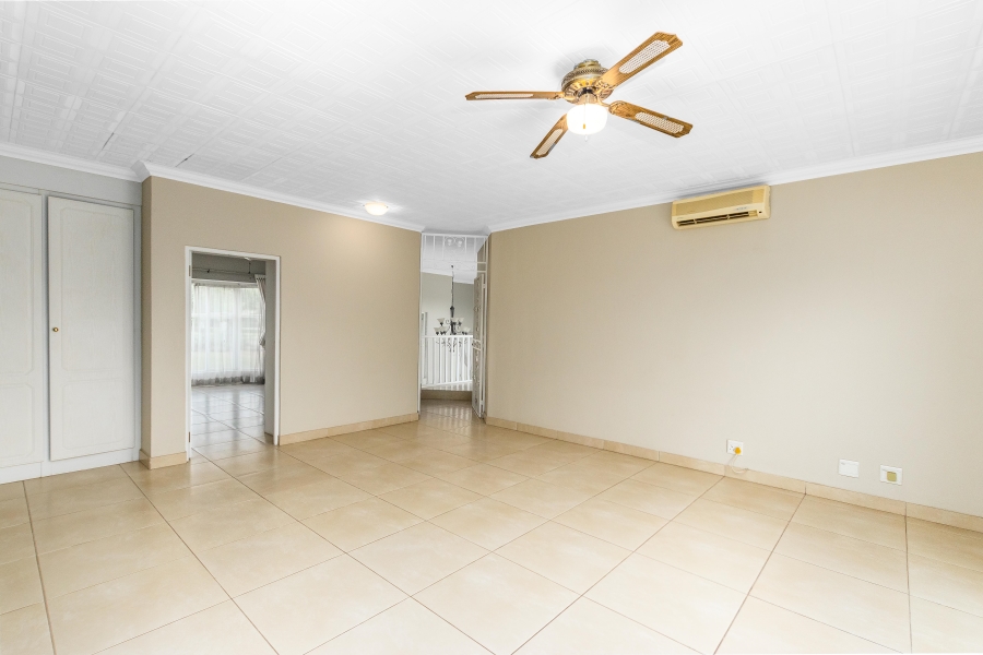 6 Bedroom Property for Sale in Saddlebrook Estate Gauteng