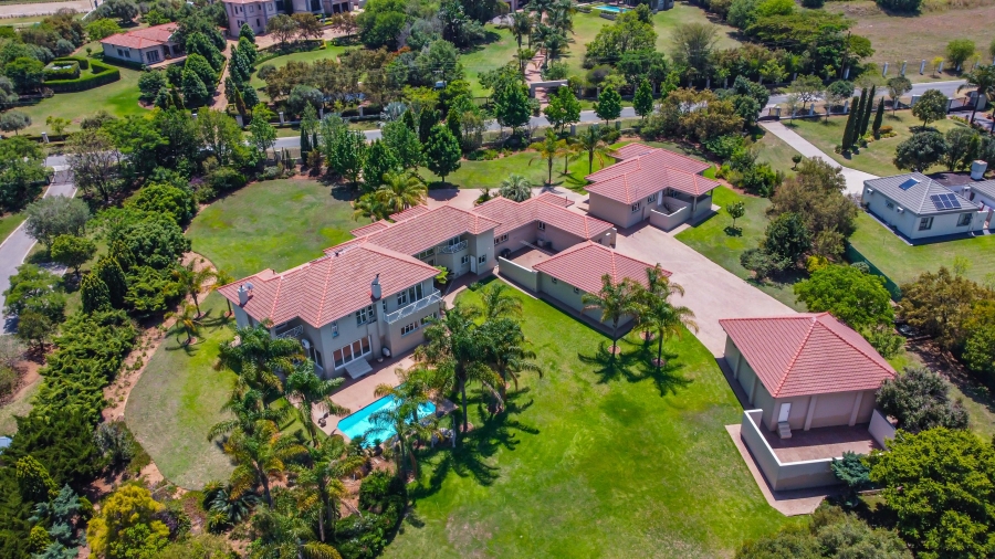 6 Bedroom Property for Sale in Saddlebrook Estate Gauteng