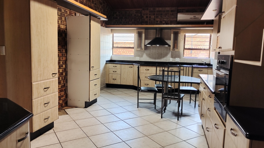 4 Bedroom Property for Sale in Bester Gauteng