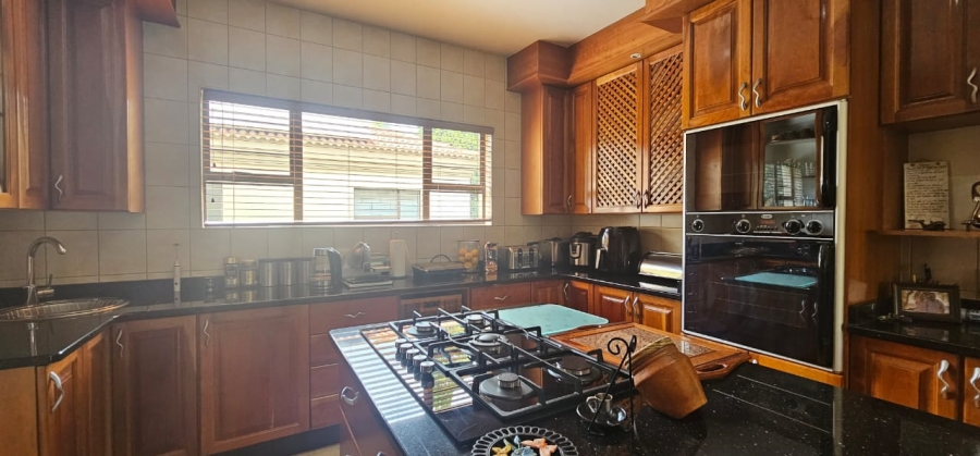 5 Bedroom Property for Sale in Vanderbijlpark SE 4 Gauteng