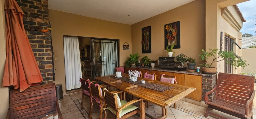 5 Bedroom Property for Sale in Vanderbijlpark SE 4 Gauteng