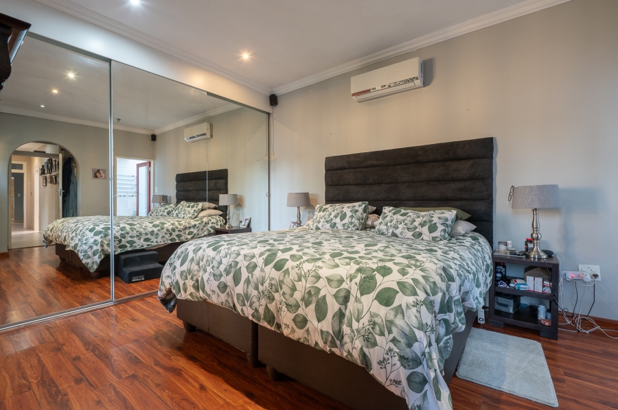 5 Bedroom Property for Sale in Brackenhurst Gauteng