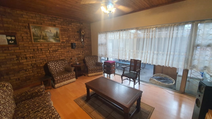 3 Bedroom Property for Sale in Vanderbijlpark Sw 2 Gauteng