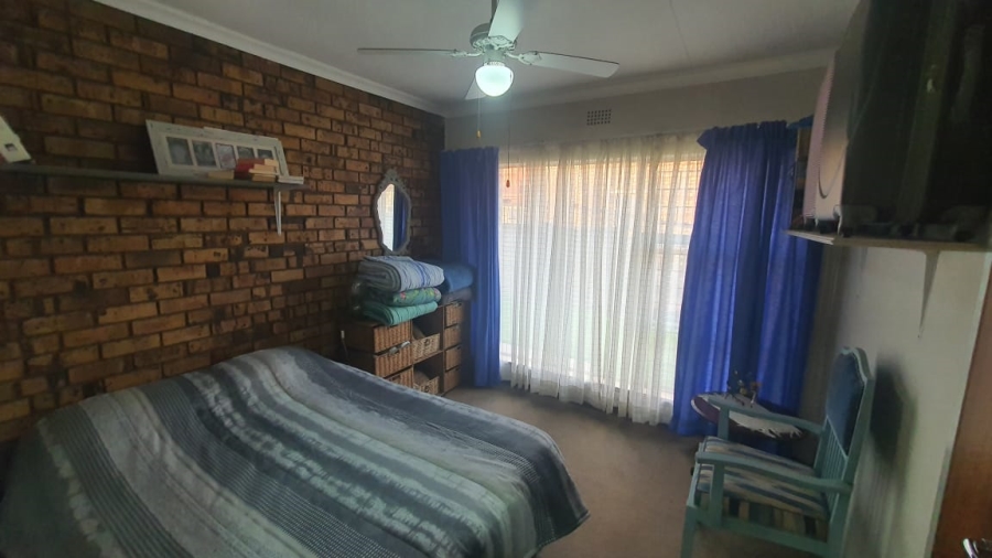 3 Bedroom Property for Sale in Vanderbijlpark Sw 2 Gauteng