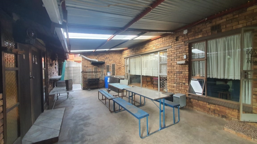 3 Bedroom Property for Sale in Vanderbijlpark Sw 2 Gauteng