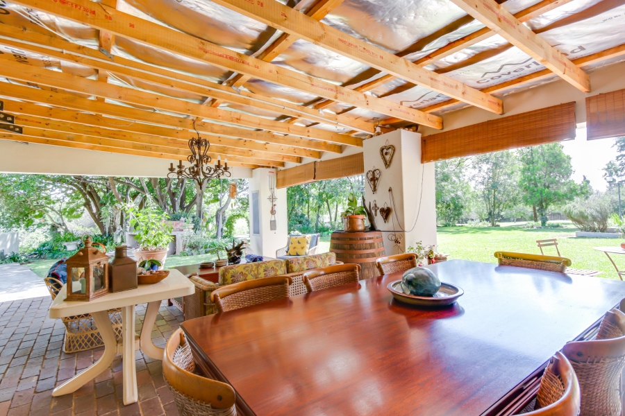 5 Bedroom Property for Sale in Chartwell Gauteng