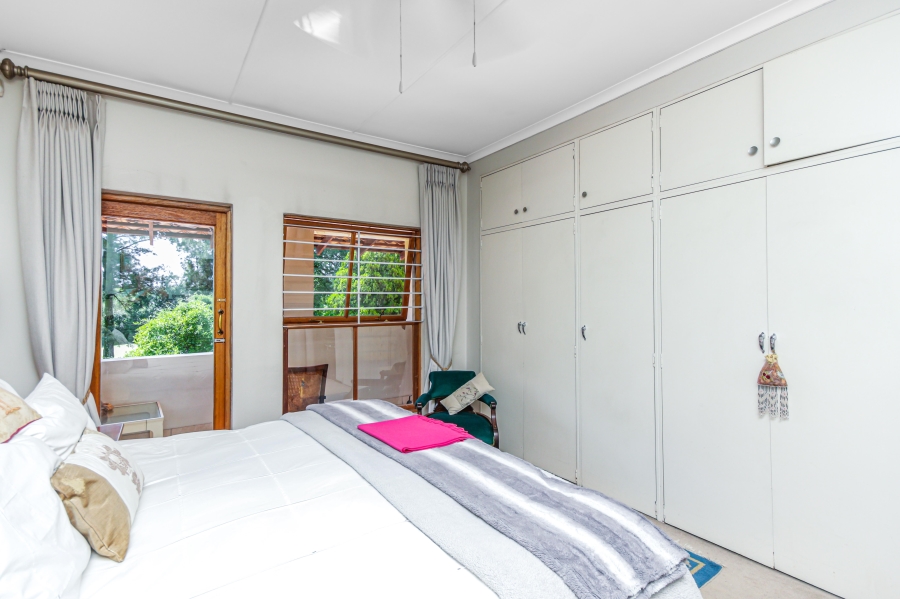 5 Bedroom Property for Sale in Chartwell Gauteng