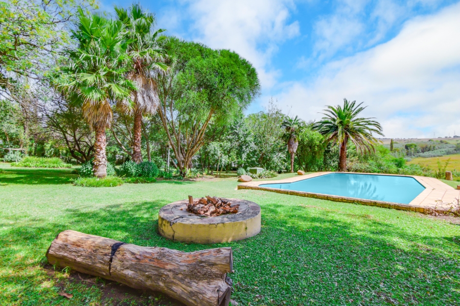 5 Bedroom Property for Sale in Chartwell Gauteng