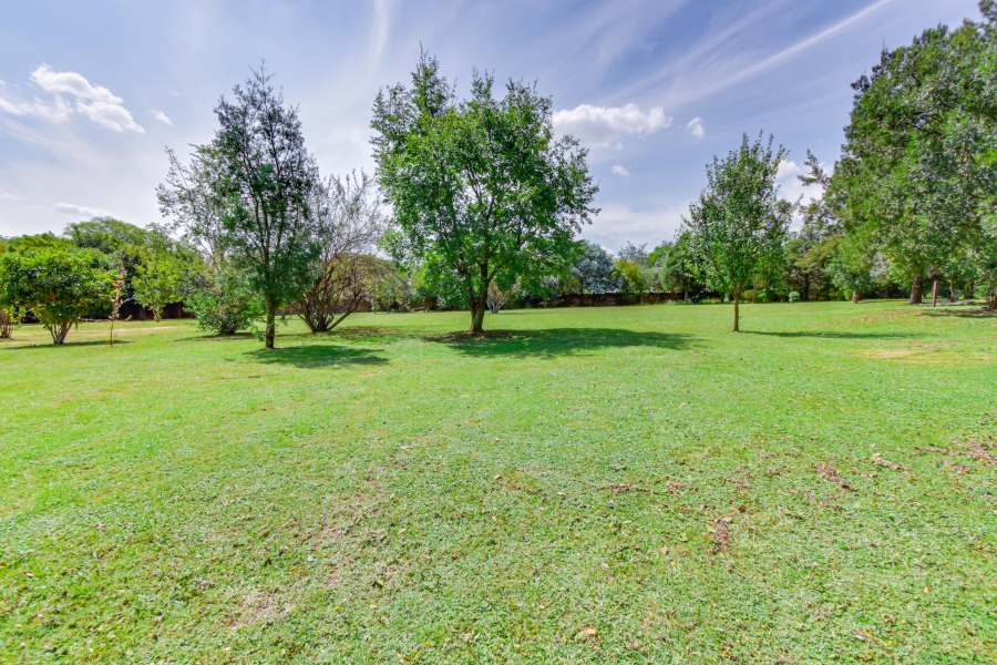 5 Bedroom Property for Sale in Chartwell Gauteng